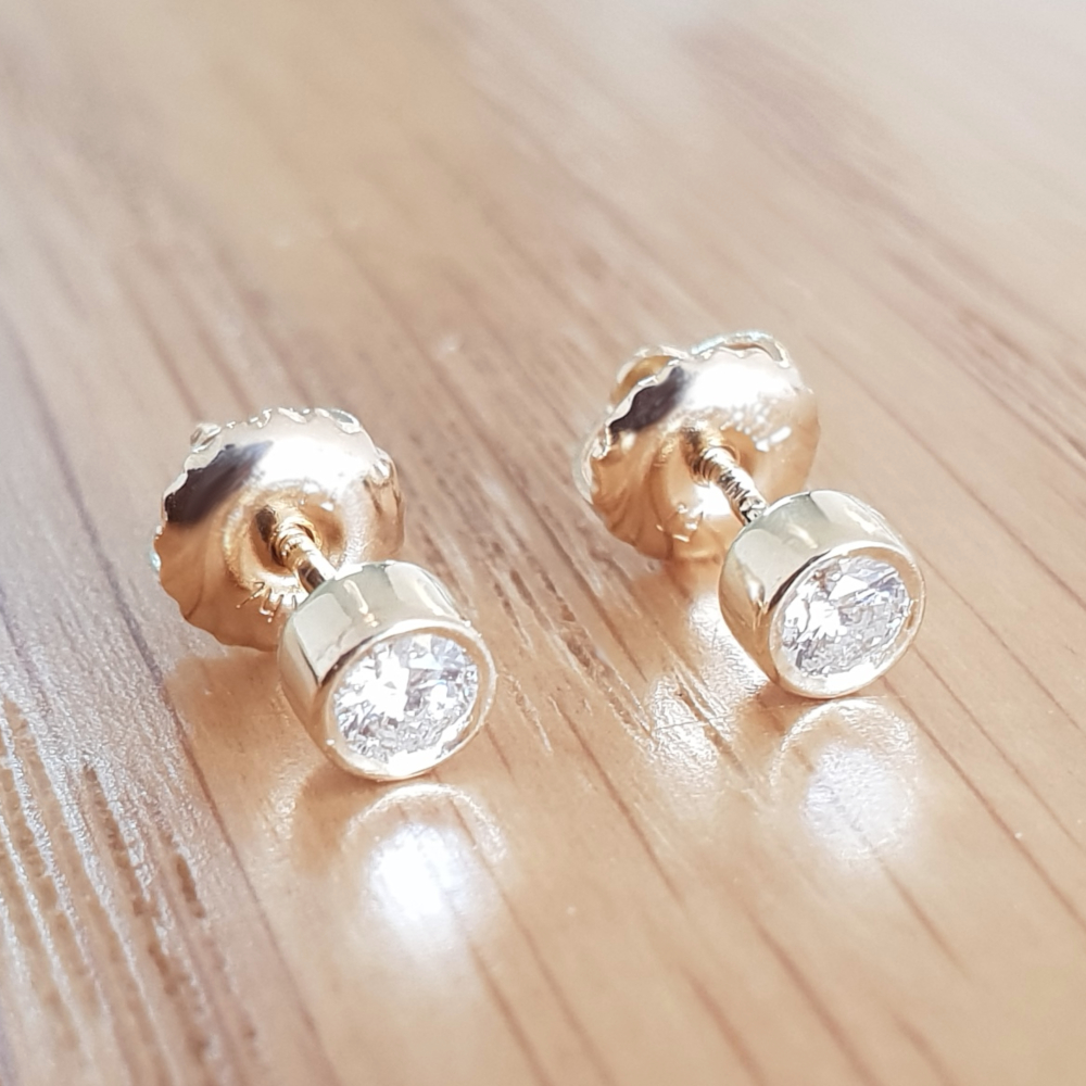 14K Gold 0.20ctw Diamond Stud Earrings