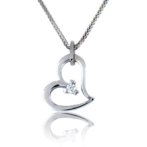 Realistic picture of Solid Gold 0.03ctw Heart Diamond Pendant