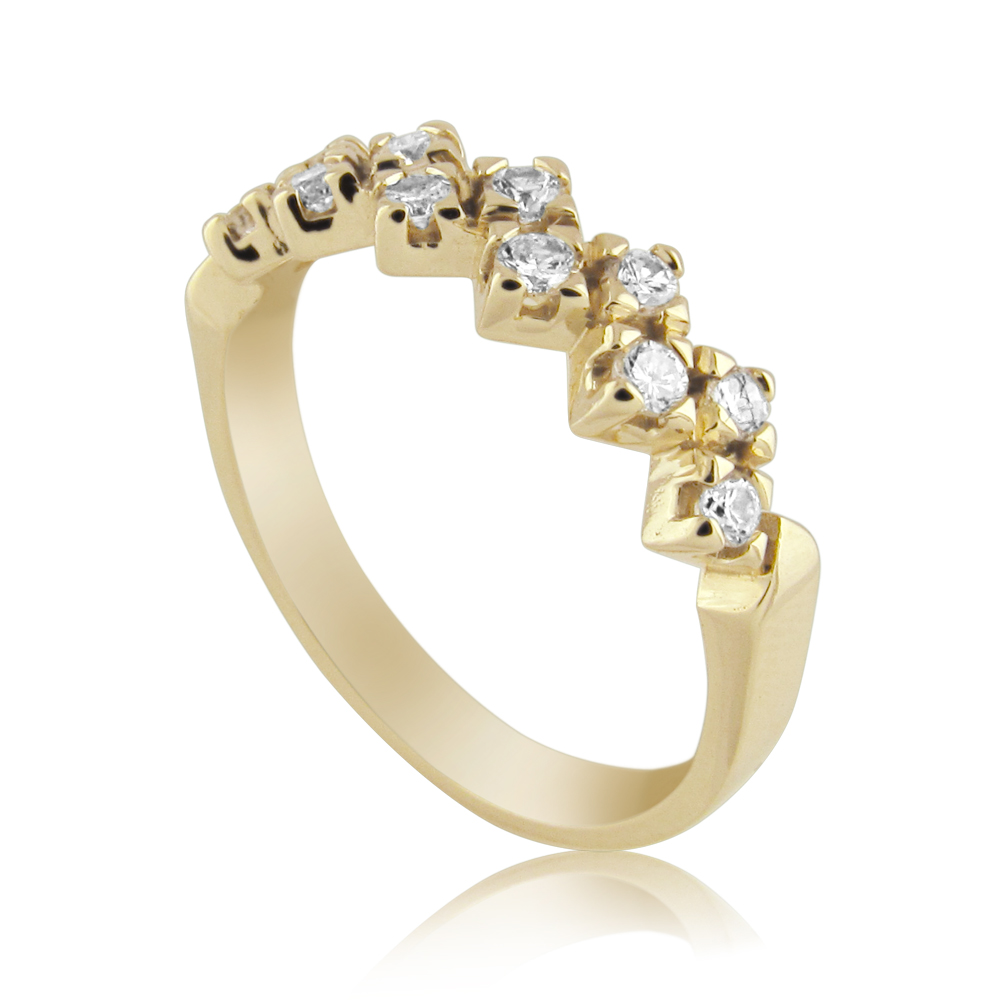 A Diamond Ring With 12 diamonds