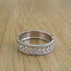 תמונה אמיתית של טבעת יהלומים- קריסטינה