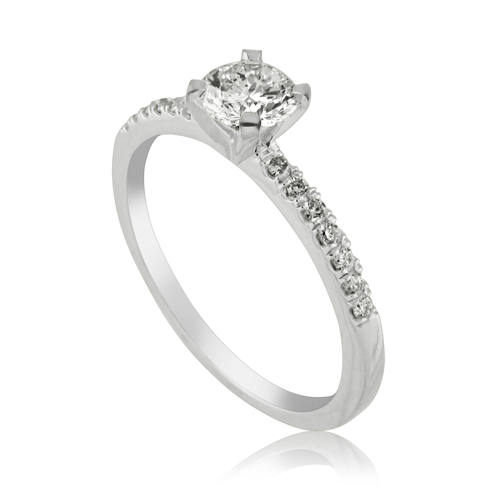 A Classical Engagement Ring Studded With 0.50 CT