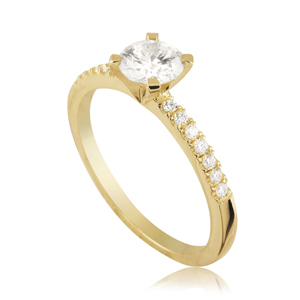 Classy Engagement Ring- set with 0.60 Ct of Diamonds