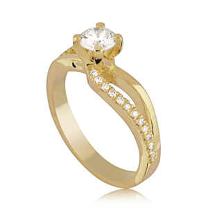A Unique Engagement Ring In A unique Design