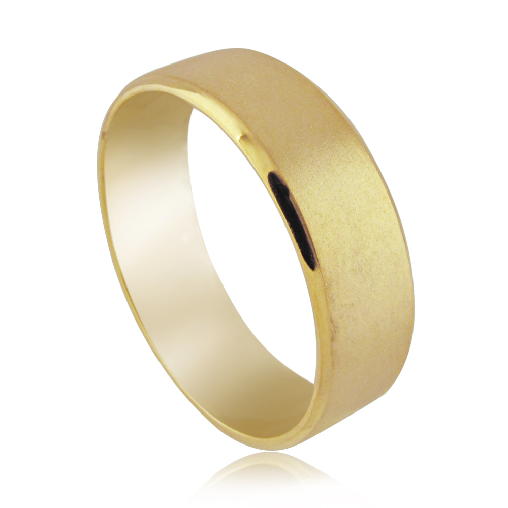 Wide wedding ring with matte and shiny textures