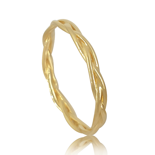 Delicate Solid Gold Braided Ring – A True Symbol of Connection and Lasting Quality